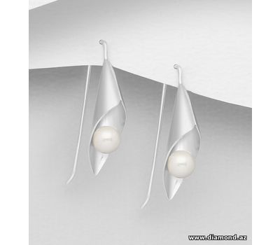 925 Sterling Silver Hook Earrings Decorated with Simulated Pearls