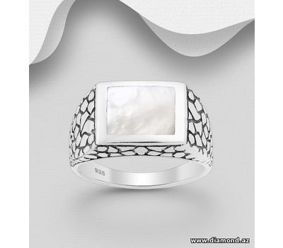925 Sterling Silver Oxidized Ring, Decorated with Shell