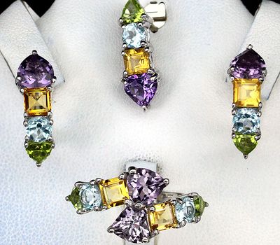 Malın səhifəsinə keç Təbii ametist, peridot, sitrin və topaz ilə bəzədilmiş 925 əyar gümüş dəst
