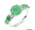 Təbii zümrüd və CZ ilə bəzədilmiş 925 əyar gümüş üzük