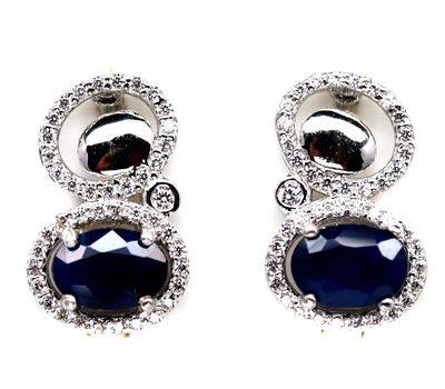 Göy Sapfir və CZ ilə bəzədilmiş 925 əyar Gümüş Sırğa.