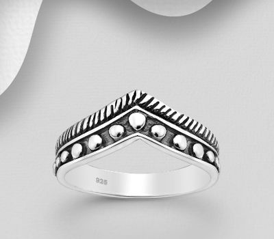 925 Sterling Silver Oxidized Chevron Ring