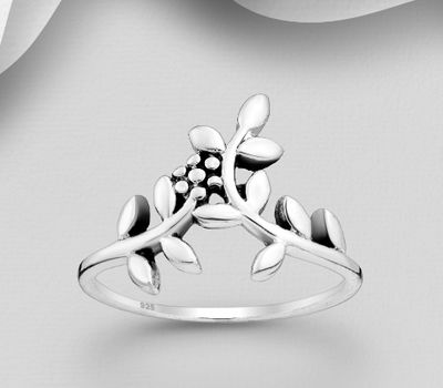 925 Sterling Silver Oxidized Flower And Leaf Ring