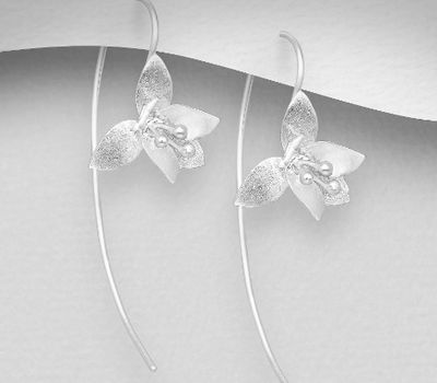 Malın səhifəsinə keç 925 Sterling Silver Matt Flower Earrings