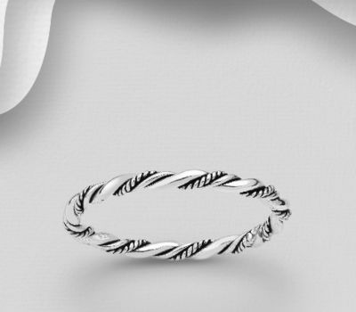 Malın səhifəsinə keç 925 Sterling Silver Oxidized Ring