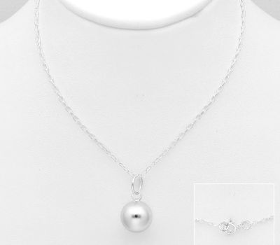 Malın səhifəsinə keç 925 Sterling Silver Necklace Featuring Ball Charm Pendant