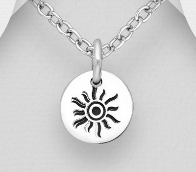 Malın səhifəsinə keç 925 Sterling Silver Oxidized Circle and Sun Pendant