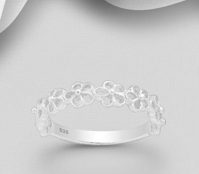Malın səhifəsinə keç 925 Sterling Silver Flower Ring