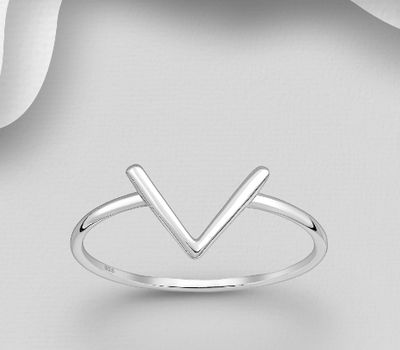 Malın səhifəsinə keç 925 Sterling Silver Chevron V Ring