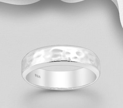 Malın səhifəsinə keç 925 Sterling Silver Textured Band Ring, 5.5 mm Wide.