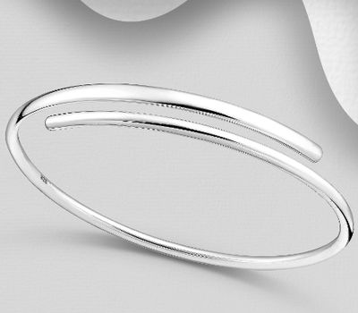 Malın səhifəsinə keç 925 Sterling Silver Cuff Bracelet