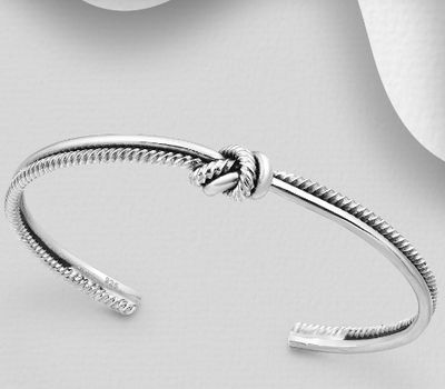 Malın səhifəsinə keç 925 Sterling Silver Oxidized Knot Cuff Bracelet