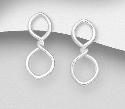 Malın səhifəsinə keç 925 Sterling Silver Push-Back Earrings