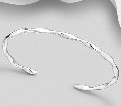 Malın səhifəsinə keç 925 Sterling Silver Cuff Bracelet