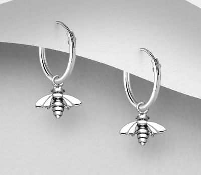 Malın səhifəsinə keç 925 Sterling Silver Oxidized Bee Hoop Earrings