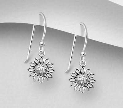 Malın səhifəsinə keç 925 Sterling Silver Oxidized Flower Hook Earrings