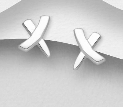 Malın səhifəsinə keç 925 Sterling Silver Push-Back Earrings