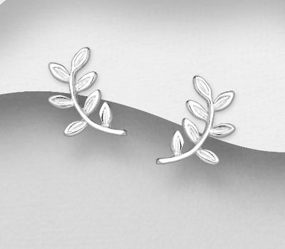 Malın səhifəsinə keç 925 Sterling Silver Leaf Push-Back Earrings