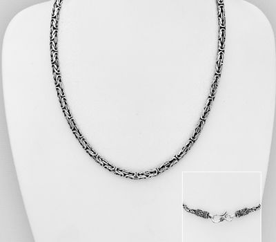 Malın səhifəsinə keç 925 Sterling Silver Oxidized Necklace