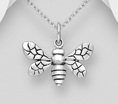 Şəkli böyütmək üçün tiklayın 925 Sterling Silver Oxidized Butterfly Pendant