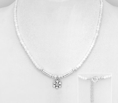 Şəkli böyütmək üçün tiklayın 925 Sterling Silver Necklace, Featuring Ball and Smiley Flower, Beaded with Moonstone