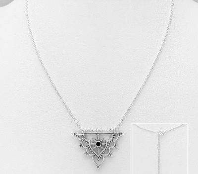 925 Sterling Silver Oxidized Star Necklace, Decorated with Resin or Reconstructed Stone
