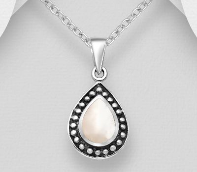 925 Sterling Silver Oxidized Pendant Decorated With Shell