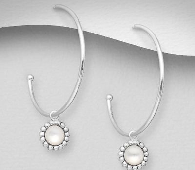 Şəkli böyütmək üçün tiklayın 925 Sterling Silver Push-Back Semi-Circle Hoop Earrings Decorated with Circle Shell