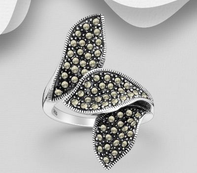Şəkli böyütmək üçün tiklayın 925 Sterling Silver Oxidized Ring, Decorated with Marcasite