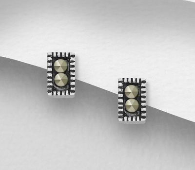 Şəkli böyütmək üçün tiklayın 925 Sterling Silver Push-Back Earrings, Decorated with Marcasite