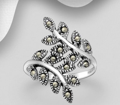 Şəkli böyütmək üçün tiklayın 925 Sterling Silver Oxidized Leaf Ring, Decorated with Marcasite