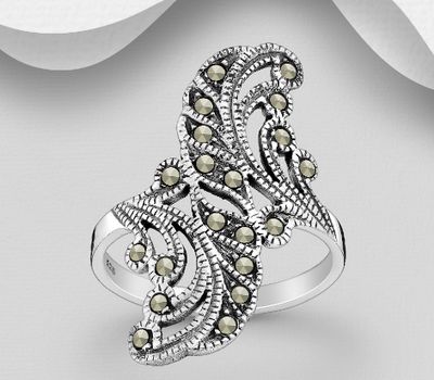 Şəkli böyütmək üçün tiklayın 925 Sterling Silver Oxidized Leaf Ring, Decorated with Marcasite