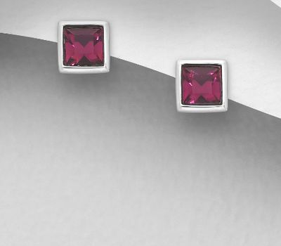 Şəkli böyütmək üçün tiklayın Sparkle by 7K - 925 Sterling Silver Square Push-Back Earrings Decorated with Fine Austrian Crystals