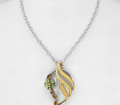 ADIORE JEWELS - 925 Sterling Silver Flower Necklace Decorated with Shell, Citrines and Peridots, Plated with 3 Micron 22K Yellow Gold and White Rhodium