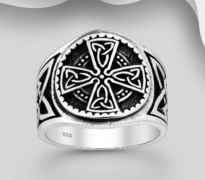 Şəkli böyütmək üçün tiklayın 925 Sterling Silver Oxidized Celtic and Cross Ring