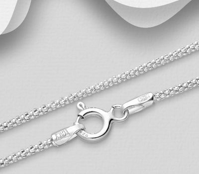 Malın səhifəsinə keç Italian made sterling silver chain.