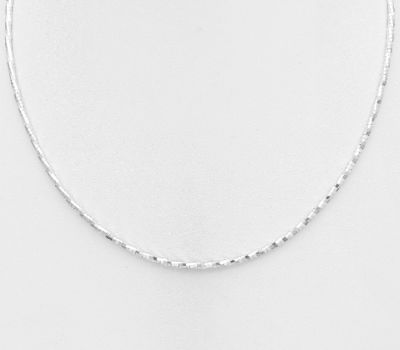 Malın səhifəsinə keç Rhodium plated sterling silver chain.