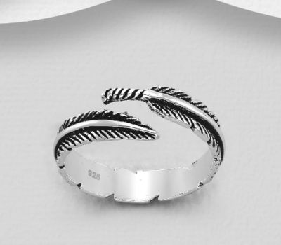 925 Sterling Silver Adjustable Oxidized Feather Toe Ring