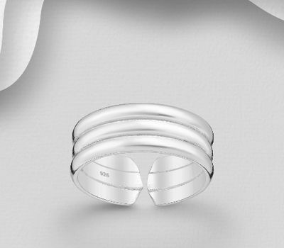 Plain sterling silver toe ring band.