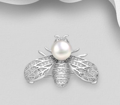 925 Sterling Silver Bee Brooch Decorated with CZ Simulated Diamonds and Freshwater Pearl