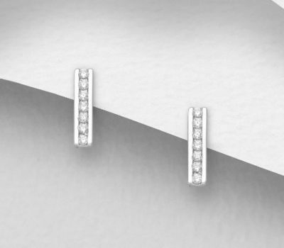 Şəkli böyütmək üçün tiklayın 925 Sterling Silver Bar Push-Back Earrings Decorated with CZ Simulated Diamonds