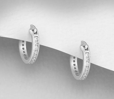 Şəkli böyütmək üçün tiklayın 925 Sterling Silver Hoop Earrings Decorated with CZ Simulated Diamonds