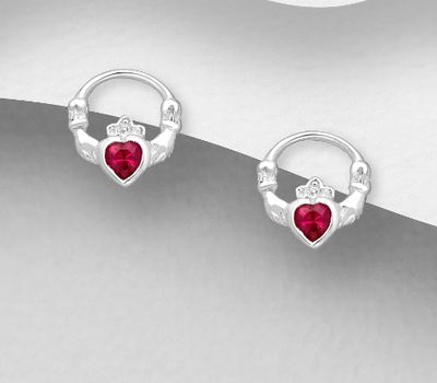 Şəkli böyütmək üçün tiklayın 925 Sterling Silver Claddagh Push-Back Earrings, Decorated with CZ Simulated Diamonds