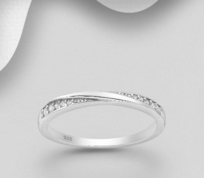 Şəkli böyütmək üçün tiklayın 925 Sterling Silver Ring Decorated with CZ Simulated Diamonds