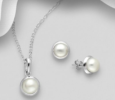Şəkli böyütmək üçün tiklayın 925 Sterling Silver Push-Back Earrings and Pendant Jewelry Set, Decorated With FreshWater Pearls
