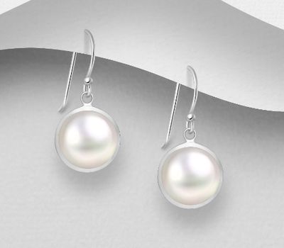 925 Sterling Silver Hook Earrings Decorated With Fresh Water Pearls