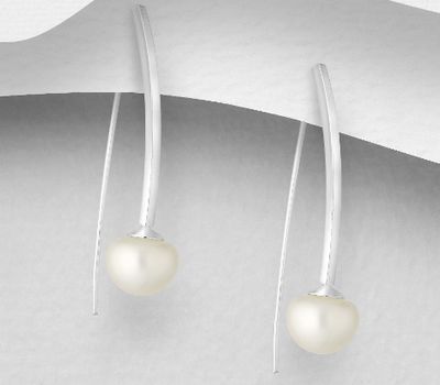 Şəkli böyütmək üçün tiklayın 925 Sterling Silver Hook Earrings Decorated with Freshwater Pearls