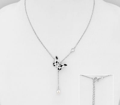Şəkli böyütmək üçün tiklayın 925 Sterling Silver Necklace Featuring Butterfly Design, Decorated with Colored Enamel, CZ Simulated Diamonds and Freshwater Pearl