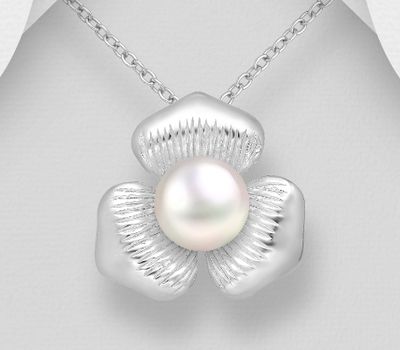 925 Sterling Silver Flower Pendant, Decorated with Freshwater Pearl