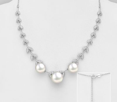 Malın səhifəsinə keç 925 Sterling Silver Leaf Necklace, Decorated With CZ Simulated Diamonds and FreshWater Pearls
